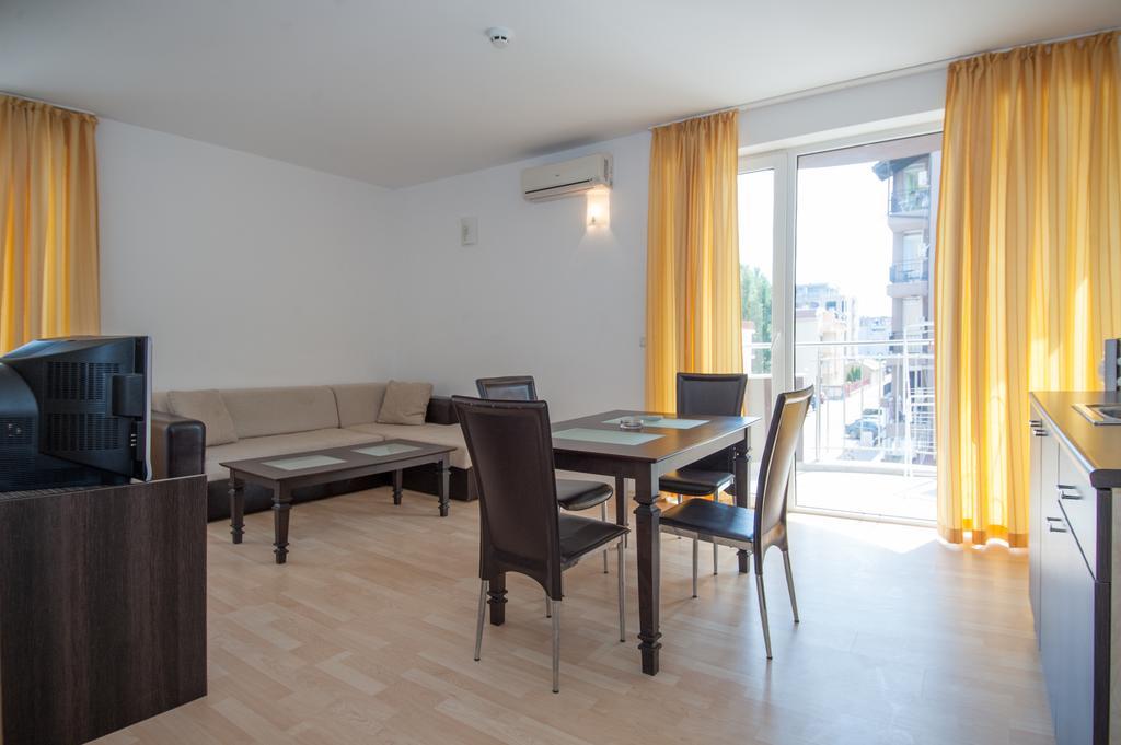 Stella Polaris Apartcomplex Sunny Beach Room photo