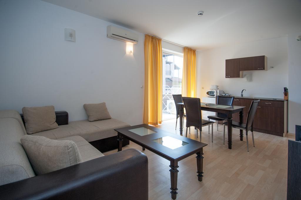Stella Polaris Apartcomplex Sunny Beach Room photo